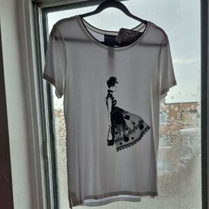 Frank Lyman Design White and Black Graphic Tees (2)